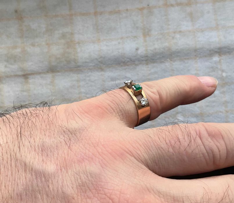 Złoty pierścionek pr. 583.