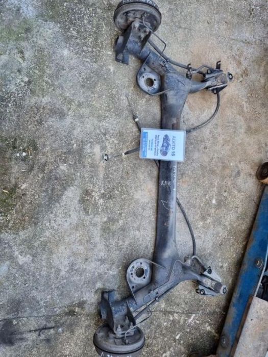 eixo traseiro Fiat Punto 2001