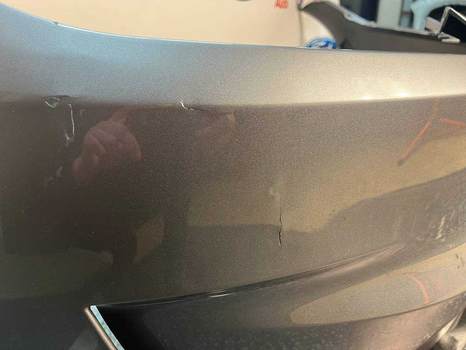 Бампер передній Tesla Model 3 2024 Highland Performance 1781567-28-A