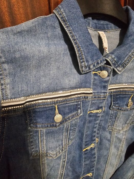 Vendo roupa 50 peças 50 euros