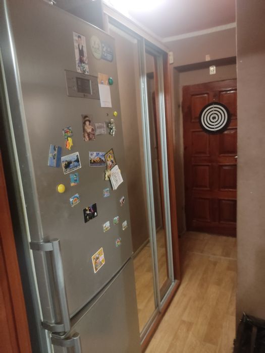 Продам 2-х кімнатну квартиру