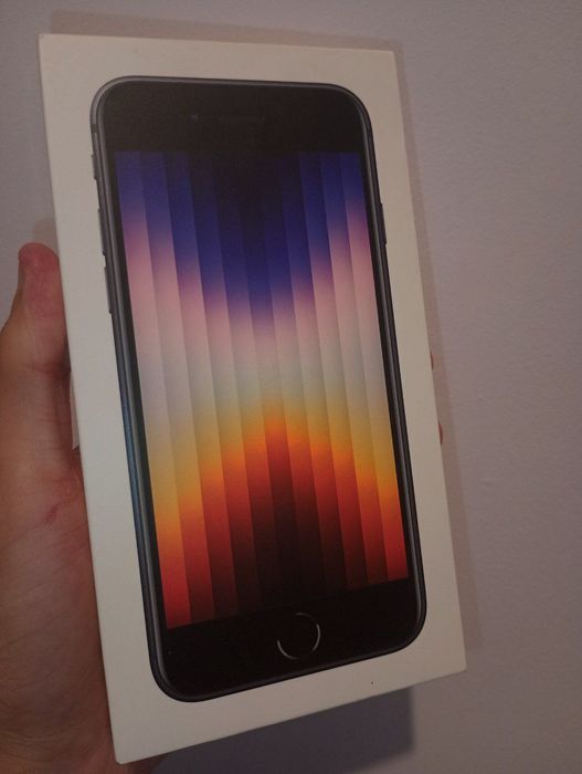 iPhone SE 2022/128 гб