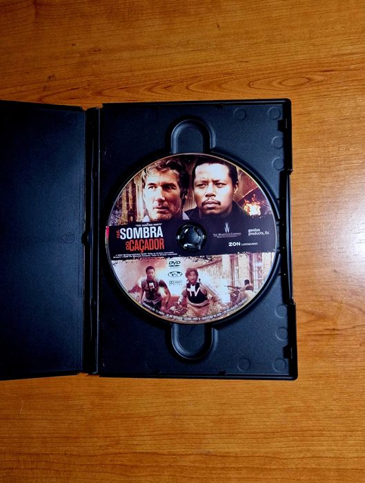 NA SOMBRA DO CAÇADOR (Richard Gere/Terrence Howard/Jesse Eisenberg)