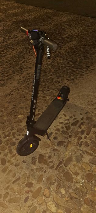 Trotinete xiaomi e bicicleta