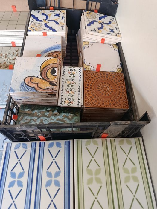 Lote de diversos azulejos