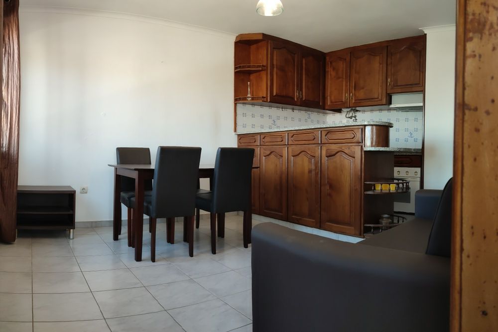 T1 no Monte dos Burgos para alugar