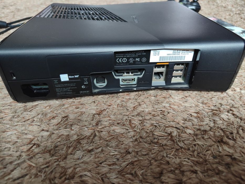 Konsola XBOX 360 slim