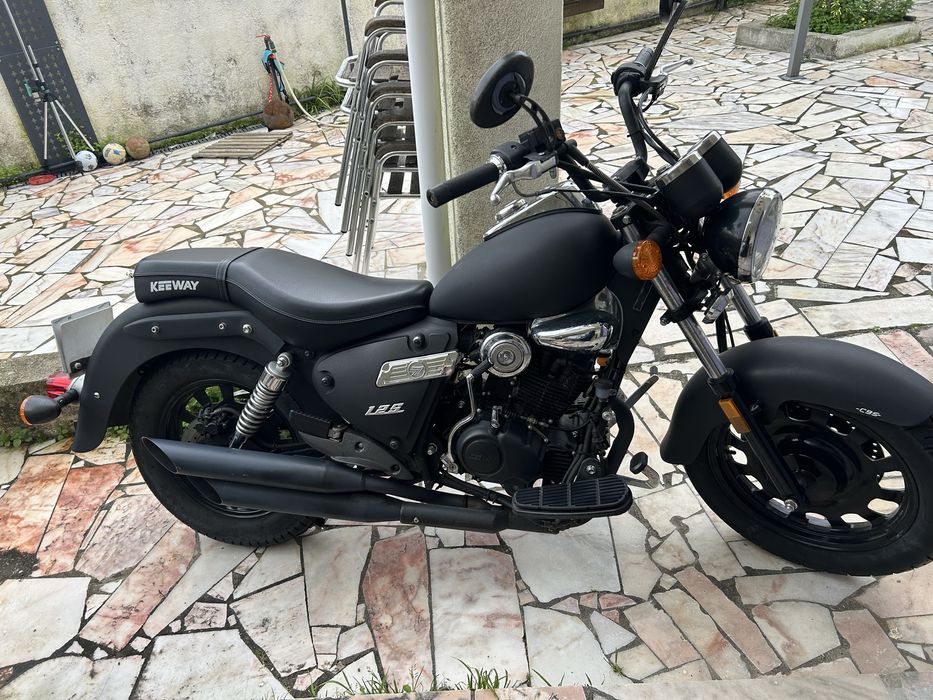 Keeway Superlight 125