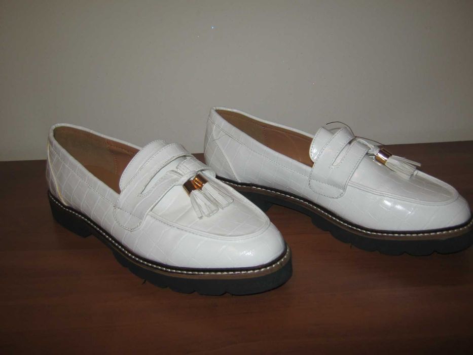 Półbuty białe Dorothy Perkins rozm 7