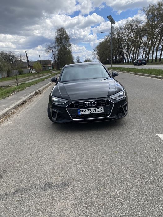 В продаже Audi A4 b9