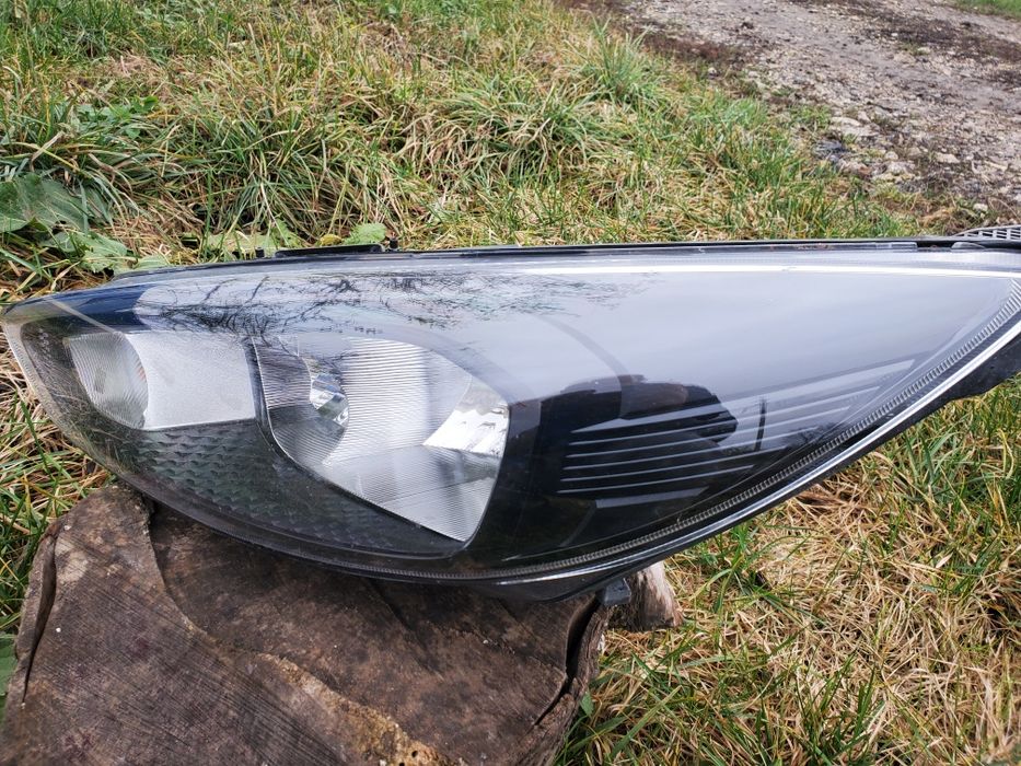 Фара передня ліва Ford Focus 3 F1EB13W030PB