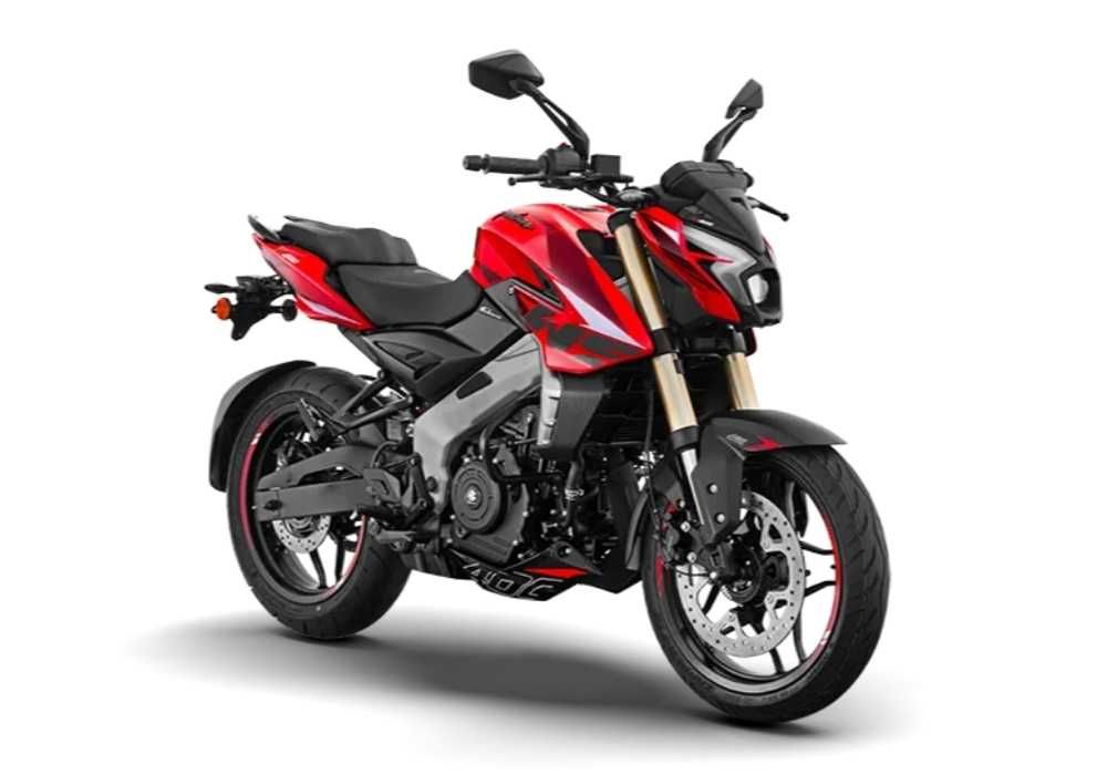 Новий мотоцикл BAJAJ PULSAR 400, мотосалон Артмото Полтава