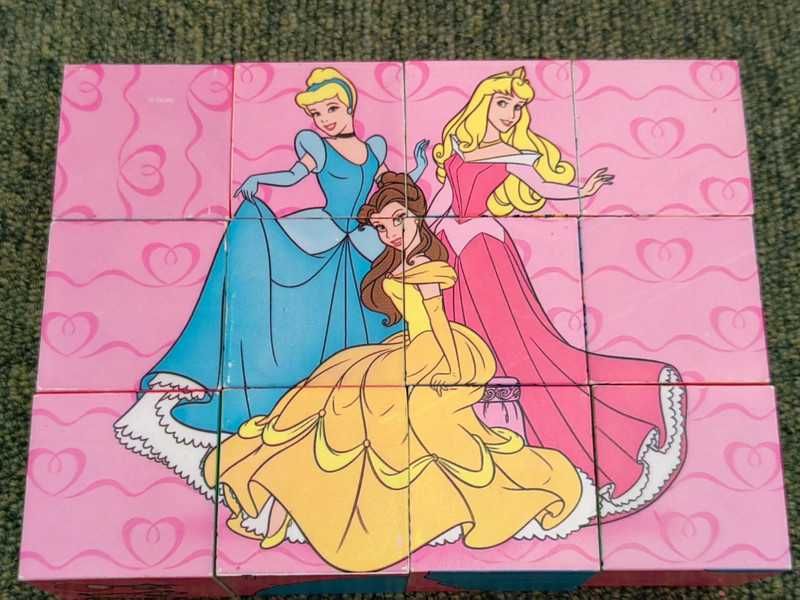 12 Cubos Princesas Disney Clementoni, 6 Puzzles