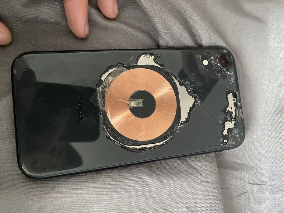 Iphone xr 64gb.