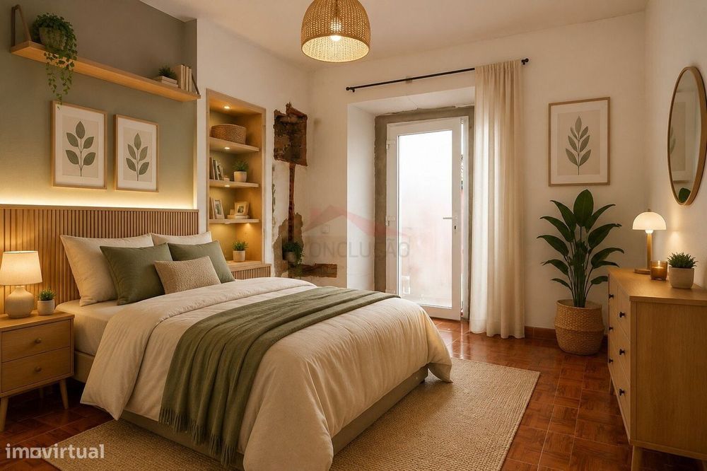 **Moradia T1 em remodelação total com terraço - Labrugeira, Concelh...