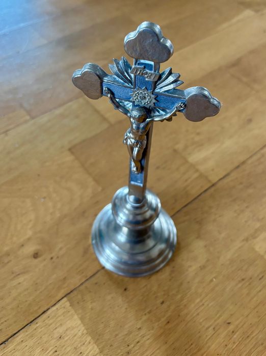 Krzyż krucyfiks figurka figura Jezusa 23,5cm