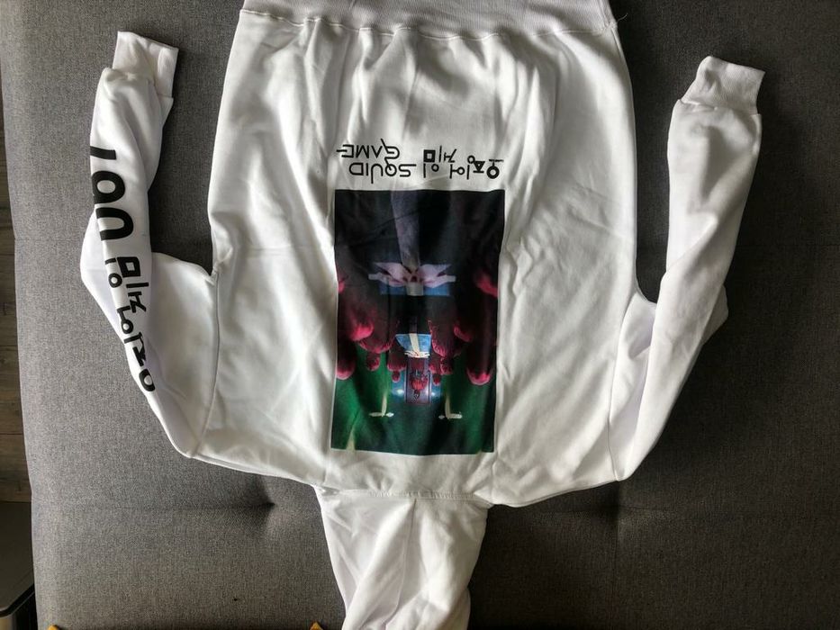 Bluza Pull & Bear z serii Squid Game rozmiar XL