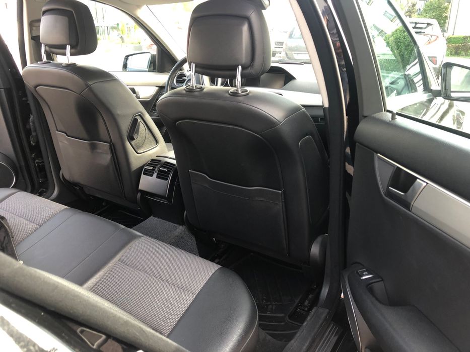 Продаю Мercedes C180 2011р дизель пробіг по Бельгіі 165 000км 8000€