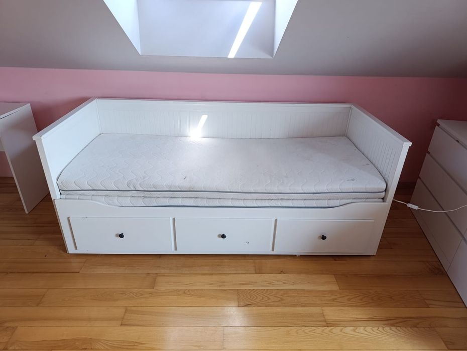 Łóżko IKEA Hemnes