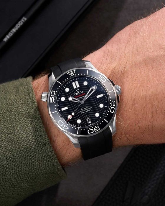 Наручные премиум часы Omega Seamaster 300 Diver