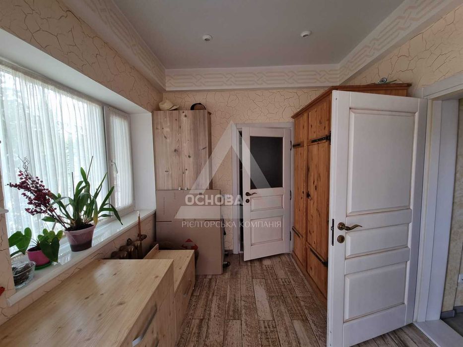 Дом на Верхней Хортице, 100м, (сдаётся с 05 октября, только для семьи)
