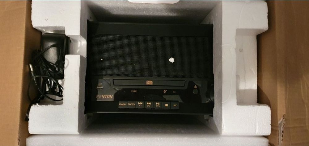 Gramofon styl retro   bluetooth radio FM