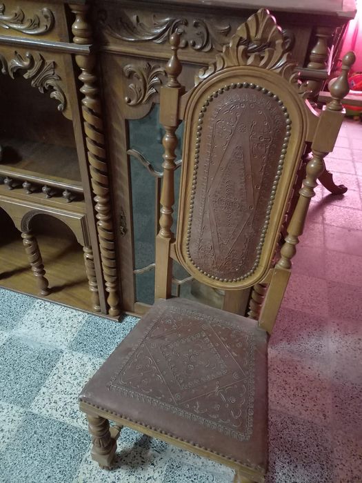 Mesa de sala de jantar