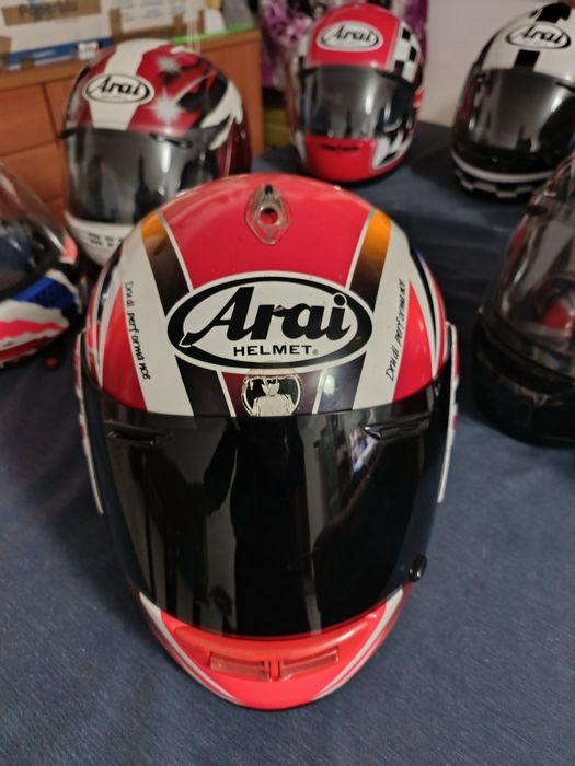 Capacetes arai para venda