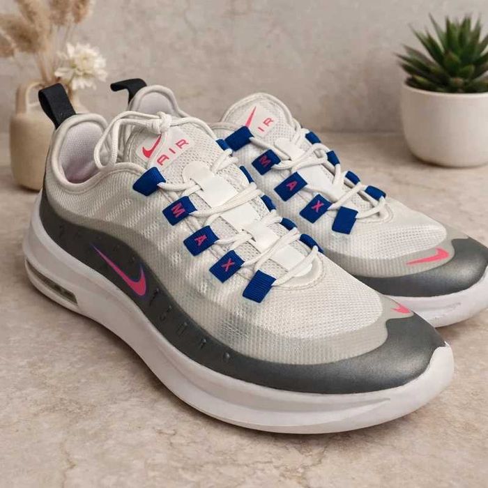 Nike Air Max Axis 38.5