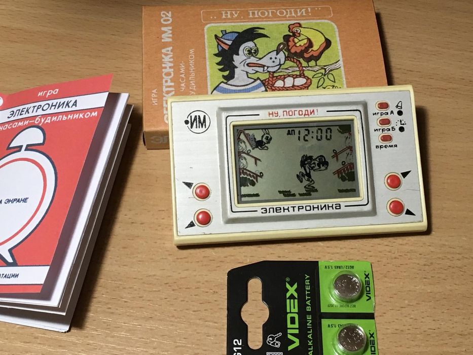 Игра электроника ну погоди волк ловит яйца