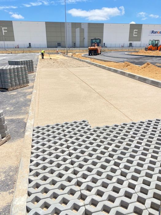 Calçada, pavê, lajetas, grelhas