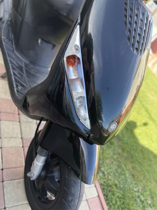 Мопед / скутер Piaggio ZIP 2T