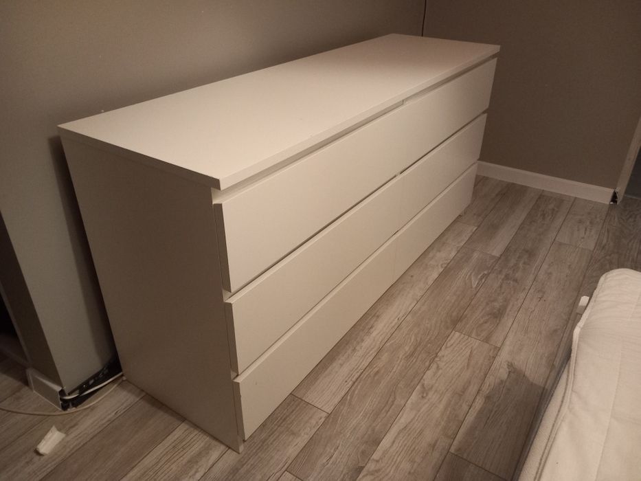 Komplet mebli do sypialni