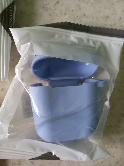 Силиконовый чехол на наушники