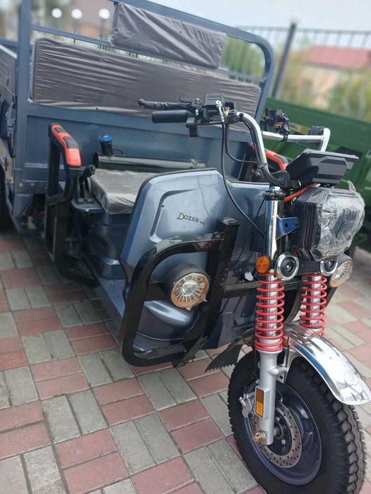 Трицикл Dozer Eco
