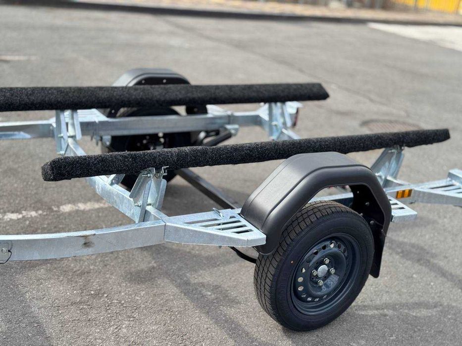 Прицеп для перевезеня гидроцикла, лодки.