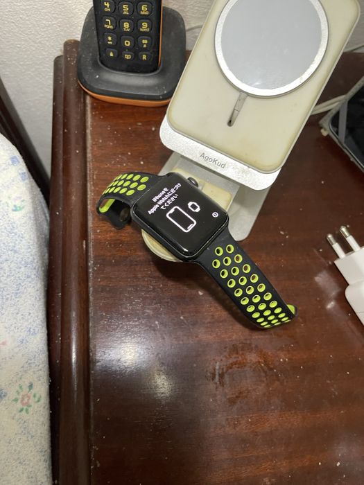 Apple watch series 3 Nike