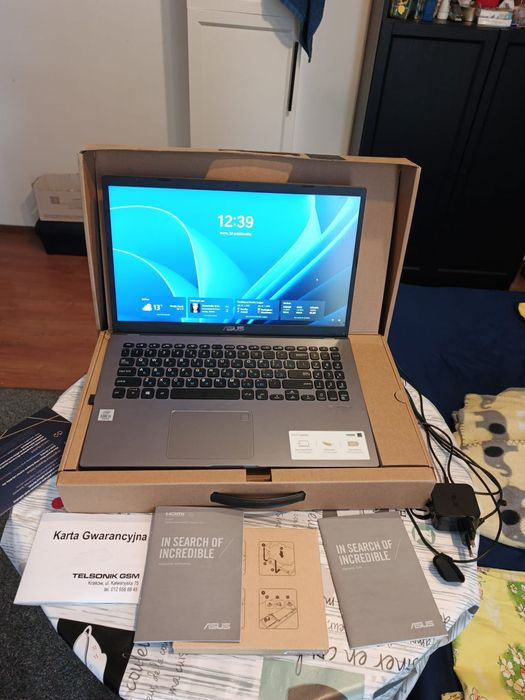 Laptop ASUS VivoBook X509JA-BQ241., Int, 8 GB RAM, 15.6. stan idealny
