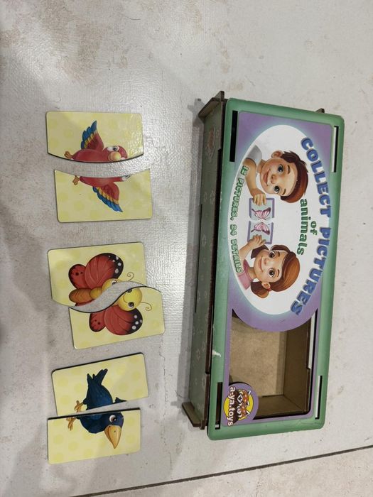 Лот іграшок для дітей