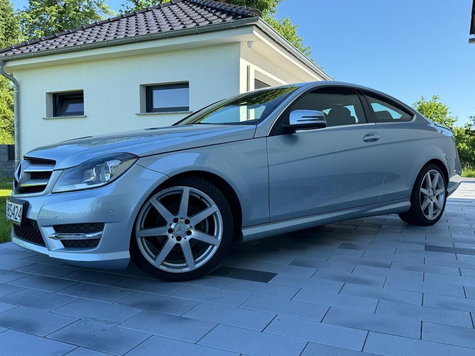 Mercedes-Benz Klasa C C Coupe AMG, ASO, Stan jak nowy, Automat, po serwisie olejowym