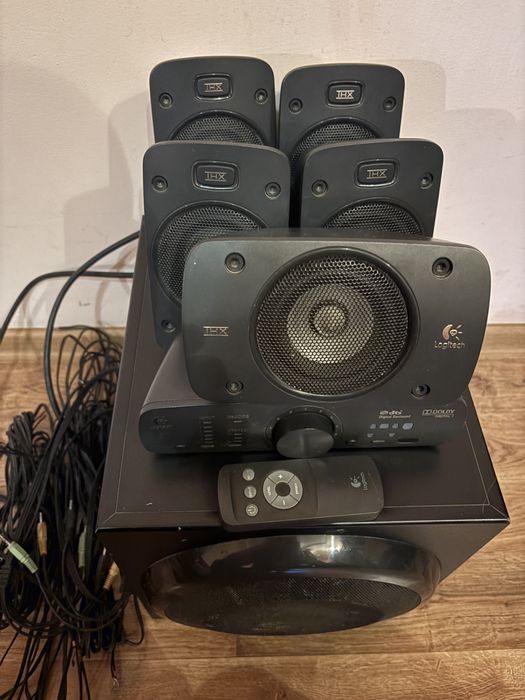 Акустика Logitech 5.1 z906 500Вт