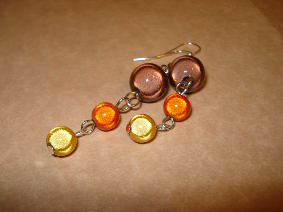 Brincos feitos à mão, contas "mágicas"/ Preço consoante modelo - Novos