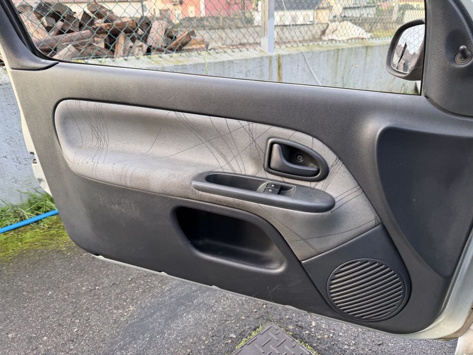 Renault clio 1.5dci van