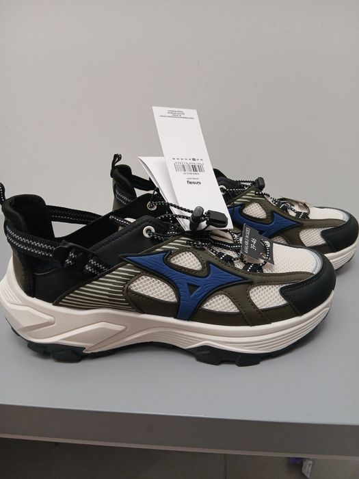 Adidasy młodzieżowe męskie nowe r41