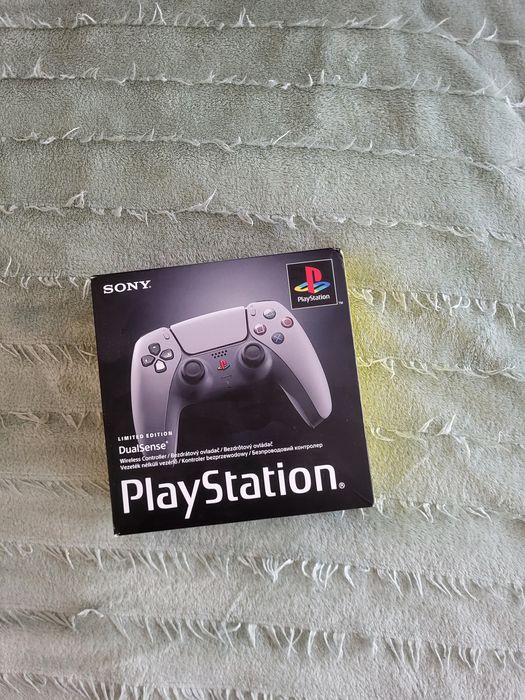 Dualsense 30th PS5