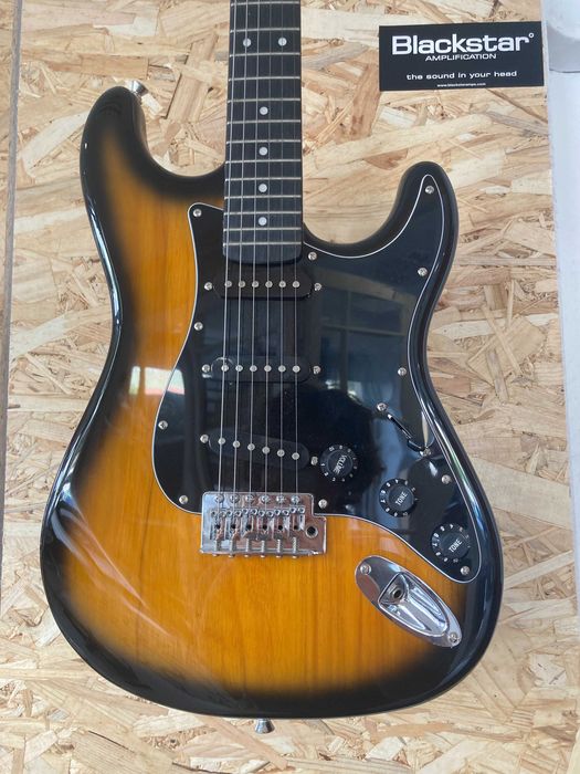 Guitarra elétrica phoenix