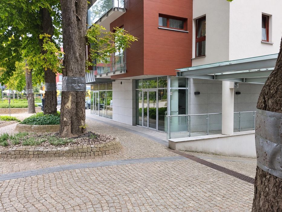 Lokal 43m2 na Garnizonie