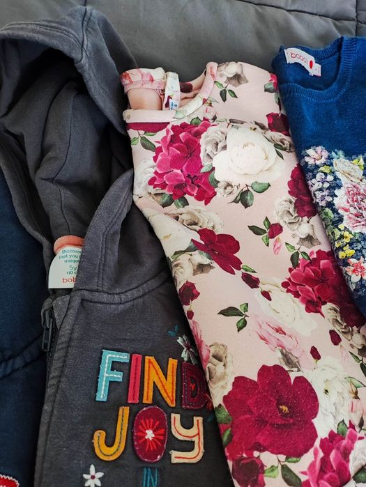 Lote de roupa menina 5 anos