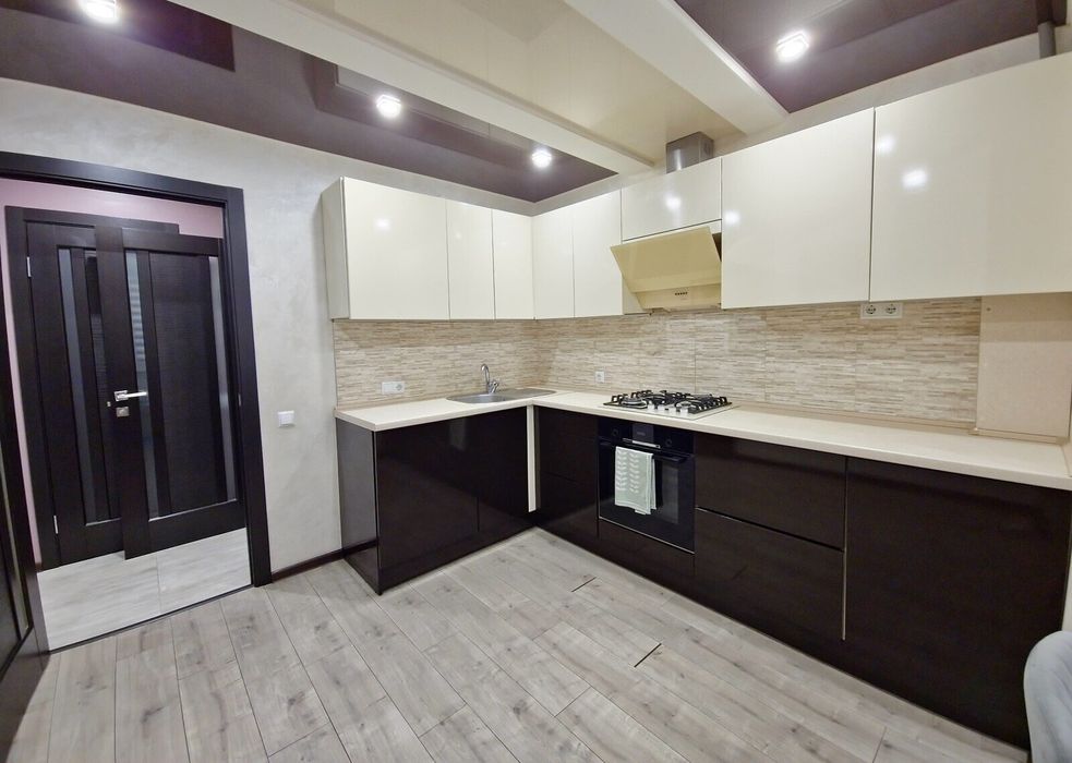 Усе залишвється! Простора 2к не кутова, є тепла підлога, 2%! 41663