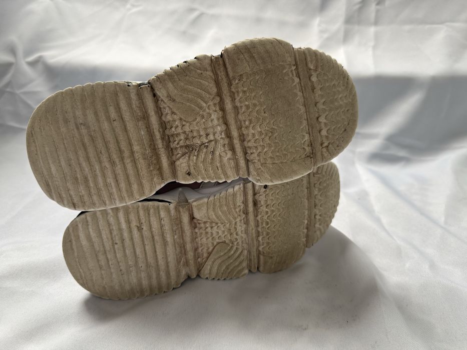 Buty sportowe Bejo 34
